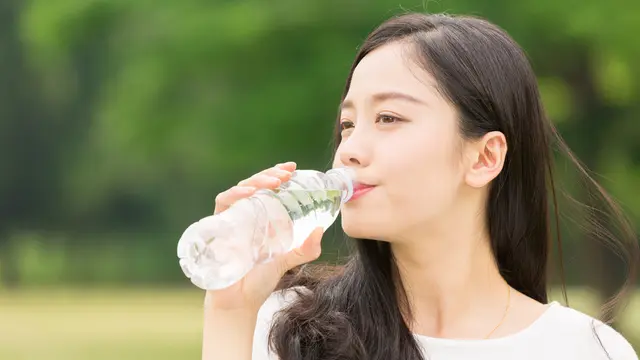 4 Cara Detoks Kulit dari Polusi Buat Para Natural Seekers