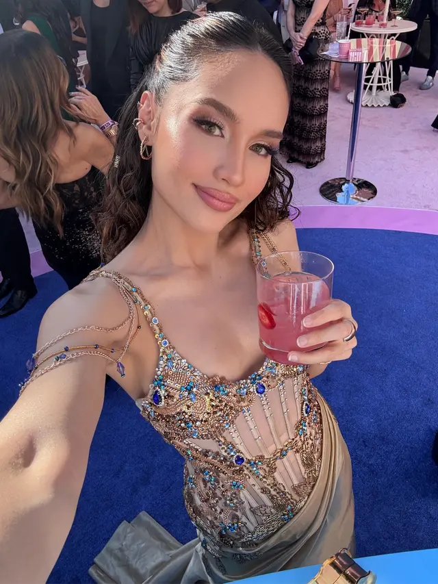 Cinta Laura