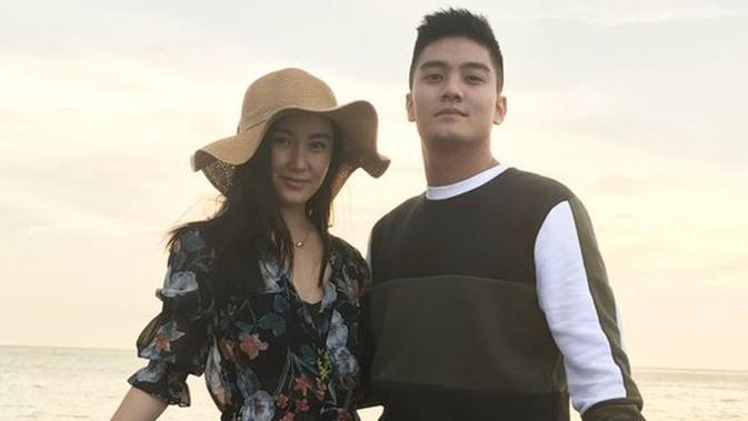 Awal Asmara Boy William Karen Vendela Mak Comblang Yang Berakhir Jadian Lifestyle Fimela Com