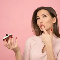 Bagaimana sih kepribadian pecinta makanan manis?/copyright: unsplash/icons8 team