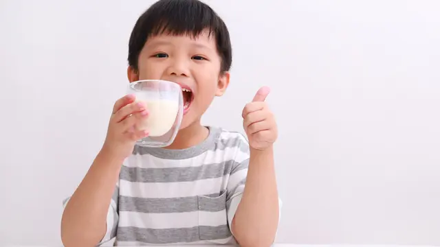 Waspada Asupan Gula Berlebih Pada Anak, Yuk Batasi Konsumsinya Mulai Sekarang!