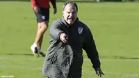 Bielsa Menuju Laga ke-100