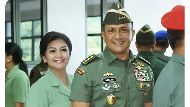 7 Artis Ini Jadi Istri Pejabat Negara, Tetap Cantik Memesona