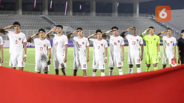 Jersey away anyar berwarna putih digunakan Timnas Indonesia U-20 Vs China U-20