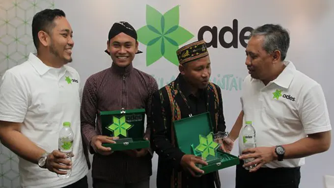 Dua orang pejuang air yang bikin bangga