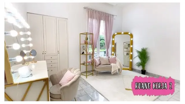 10 Potret Rumah Mewah Tasyi Athasyia Kembaran Tasya Farasya, Serba Putih