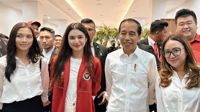 Angela Gilsha jadi staf ahli Menpora (Instagram/angelagilsha)