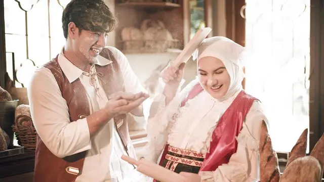 6 Pemotretan Maternity Shoot Irish Bella dan Amar Zoni, Bertema 'Baked with Love'