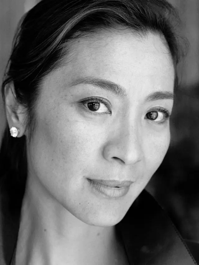 [Bintang] Michelle Yeoh