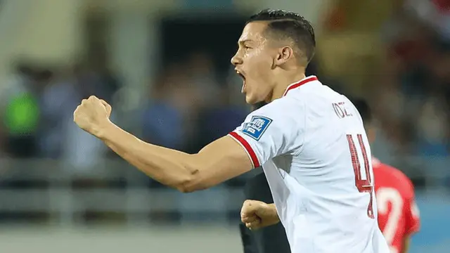 Pemain Timnas Indonesia, Jay Idzes melakukan selebrasi setelah mencetak gol ke gawang Timnas Vietnam pada laga Grup F Kualifikasi Piala Dunia 2026 di My Dinh Stadium, Vietnam, Selasa (26/03/2024). (Dok.PSSI)