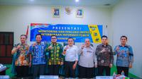 Wakil Wali Kota Tangerang Selatan, Pilar Saga Ichsan saat melakukan presentasi dan monitoring evaluasi keterbukaan informasi publik di Kantor Komisi Informasi Banten, Serang, pada Kamis (21/8/2025).