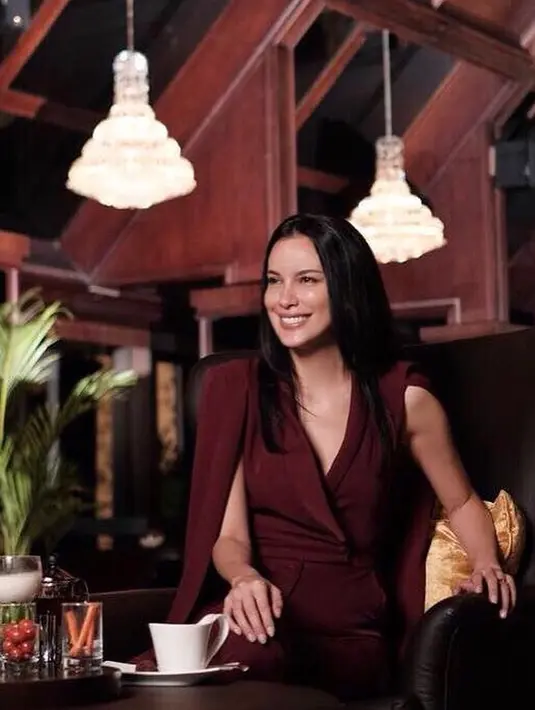 (Instagram/sophia_latjuba88)