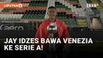 Bek Timnas Indonesia, Jay Idzes berhasil harumkan nama negara di Liga Italia. Jay berhasil membawa klubnya, Venezia ke pentas Serie A usai mengalahkan Cremonese 1-0 di leg 2 Final Playoff Serie A di Stadion Pier Luigi Penzo, Senin (3/6) dini hari WIB...