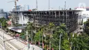 Foto udara gedung utama Gedung Kejaksaan Agung Republik Indonesia usai kebakaran hebat di Jakarta, Minggu (23/8/2020). Kebakaran selama 11 jam menyebabkan gedung utama Kejaksaan Agung, baik sayap kanan maupun kiri, hangus terbakar. (Liputan6.com/Faizal Fanani)
