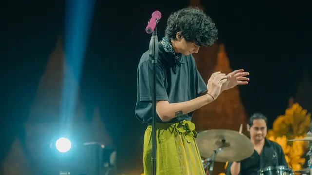 Devano Danendra dengan tampilan baru (Instagram/iamdevano)