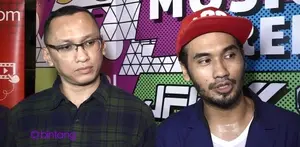 Vidio.com mendukung karya anak bangsa Indonesia. Salah satunya adalah musisi Indonesia, JFlow yang bekerja sama dengan Vidio.com untuk mengangkat karya lokal ke kancah Internasional.