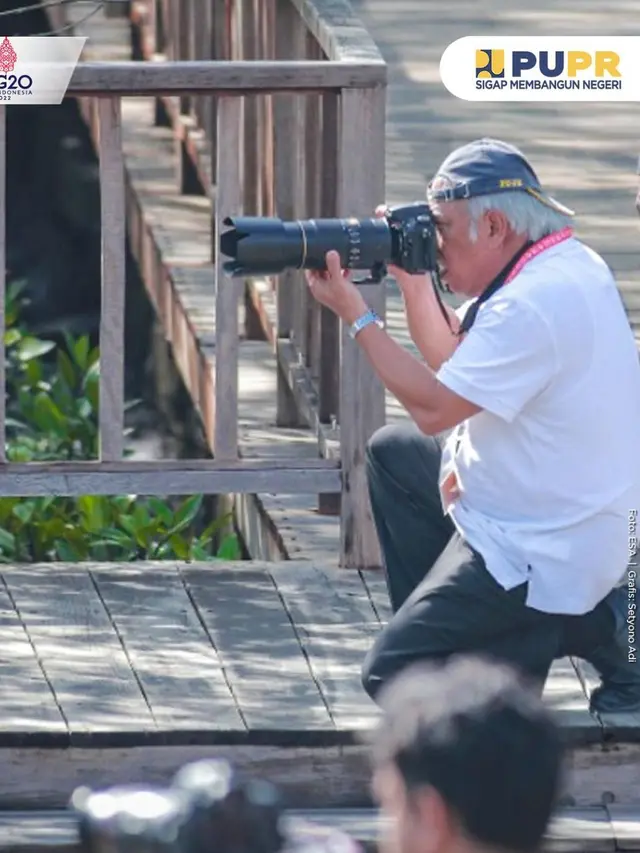 6 Gaya Menteri PUPR Basuki Hadimuljono Jadi Fotografer Dadakan di KTT G20, Curi Perhatian