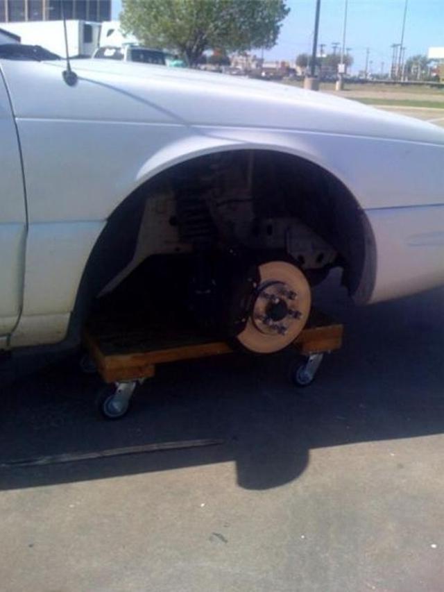 Bikin Gemes, 6 Lifehack Perbaiki Mobil Saat Mogok