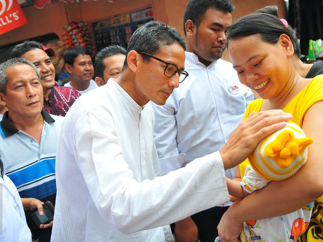Warga Mampang Muka Sandiaga Adem Bener Ye Ganteng Masih Muda Pilkada Liputan6 Com