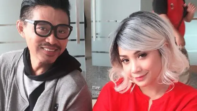 Gray Hair yang lagi tren./Copyright instagram.com/raffinagita1717/jje