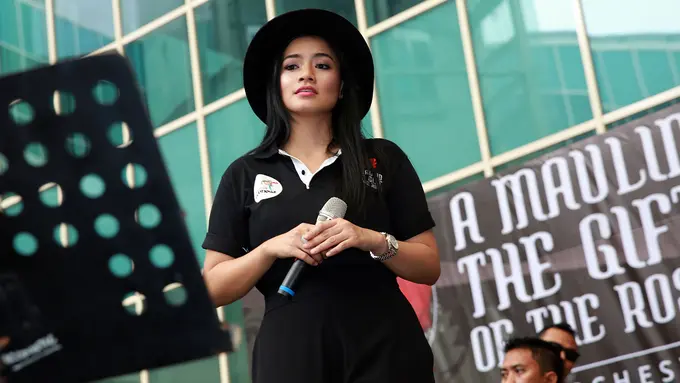 [Bintang] Titi Kamal