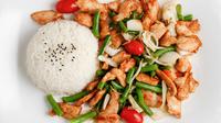 ilustrasi nasi tumis ayam/Photo by Son Tung Tran