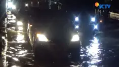 Banjir disebabkan guyuran hujan deras sejak Selasa sore hingga malam.