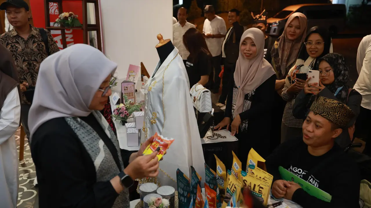 Feri Anwar, Seorang Disabilitas Salah Satu Pemenang Jagoan Tani Banyuwangi (Istimewa)