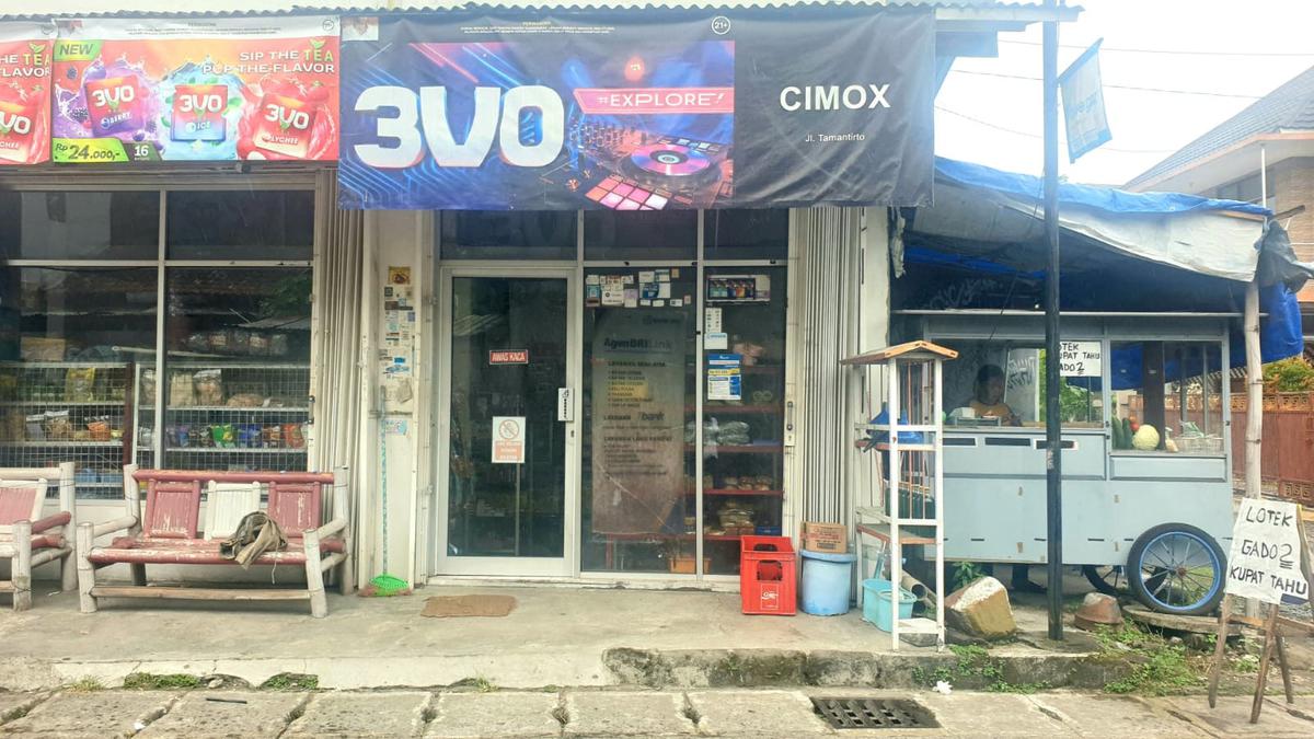 Makin Banyak Saingan Bermunculan, Agen BRILink Jadi Penopang Toko Cimox di Kasihan Bantul