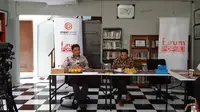 Jubir TKN Jokowi-Ma'ruf, Ace Hasan dalam menjadi pembicara sebuah diskusi (Liputan6.com/Facrur Rozie)