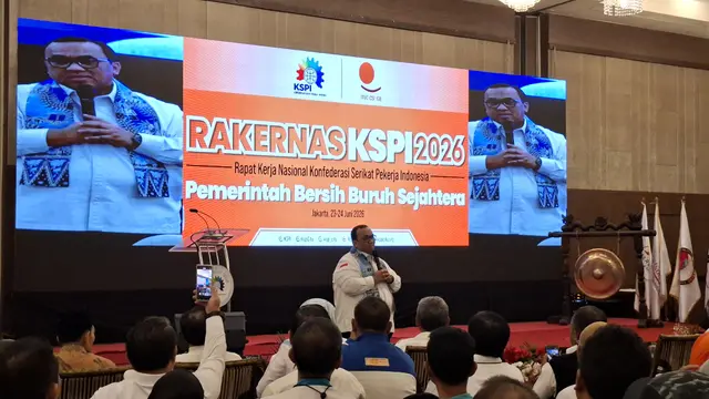 Presiden Konfederasi Serikat Pekerja Seluruh Indonesia (KSPSI) Andi Gani Nena Wea dalam Rakernas Konfederasi Serikat Pekerja Indonesia (KSPI), di Jakarta, Selasa (23/6/2026). (Foto: Liputan6.com/Arief RH)