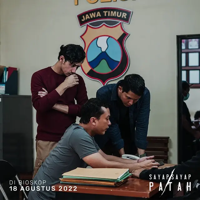 Diangkat dari Kisah Nyata, Ini 6 Momen Syuting Film Sayap-Sayap Patah