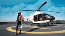 Hidup Syahrini memang tak jauh dari kata glamor dan mewah. Ia terlihat habis naik helikopter dan ternyata helikopter tersebut hanya ada 5 di dunia. (Foto: instagram.com/princessyahrini)