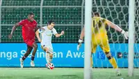 Aksi winger Bhayangkara FC, Ryo Matsumura saat menghadapi Arema FC dalam laga pekan ke-25 BRI Super League 2025/2026 di Stadion Sumpah Pemuda, Bandar Lampung, Selasa (10/3/2026). (Dok. Bhayangkara FC)