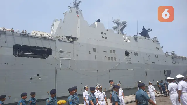 HMAS Adelaide