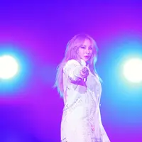 Pada 2015, CL merilis lagu pra debutnya solonya yang berjudul Hello Bitches di Amerika. Dan Agustus 2016, ia merilis lagunya yang berjudul Lifted. (Bambang E.Ros/Bintang.com)