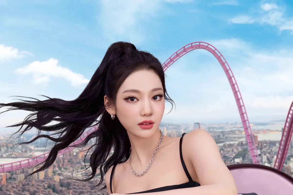 Anggota Girlband Hits Asal Korea Selatan, NINGNING, jadi Ikon Baru Maybelline New York (photo by Maybelline New York)