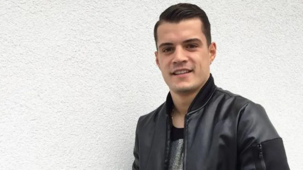 Granit Xhaka, Pesepakbola Pujaan Baru Wanita Sedunia