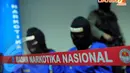 Selasa (15/04/14) BNN merilis pengungkapan 3 kasus dengan total barang bukti kurang lebih 7 Kg di kantor BNN, Cawang, Jakarta Timur (Liputan6.com/Faisal R Syam)