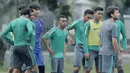 Pemain Timnas Indonesia, Todd Rivaldo Ferre, saat latihan di Lapangan ABC Senayan, Jakarta, Kamis (22/2/2018). Latihan ini dilakukan untuk persiapan Piala AFF U-18 2018 dan Piala Asia U-19 2018. (Bola.com/M Iqbal Ichsan)