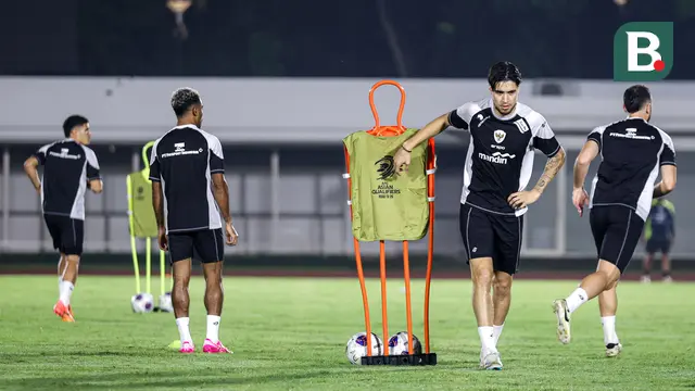Foto: Baru Tiba di Tanah Air, Kevin Diks Langsung Geber Latihan Bersama Timnas Indonesia
