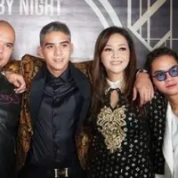 Potret Ahmad Dhani dan Maia Estianty bersama anak mereka, Al El Dul (Sumber: Tiktok/@dm013023)