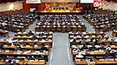 Dalam sidang kemarin, Gedung DPR tampak kosong. Dari 500 anggota DPR, hanya segelintir yang masuk kerja. Padahal, sidang kali ini adalah Sidang Paripurna pembukaan masa kerja anggota DPR. 