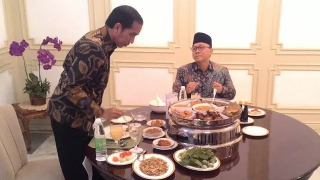 Sayangnya Zulkifli Hasan enggan merinci pembicaraannya dengan Presiden Jokowi.