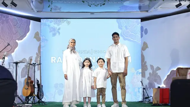 RiaMiranda x Giordano Hadirkan Koleksi Busana Ramadan Kasual  [Adrian/Fimela]