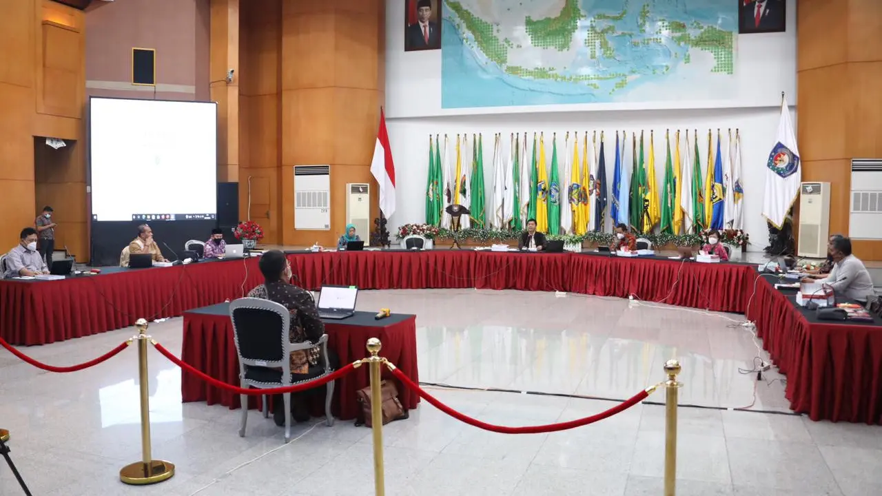 Timsel Calon Anggota KPU dan Bawaslu memulai tes wawancara, Minggu (26/12/2021)