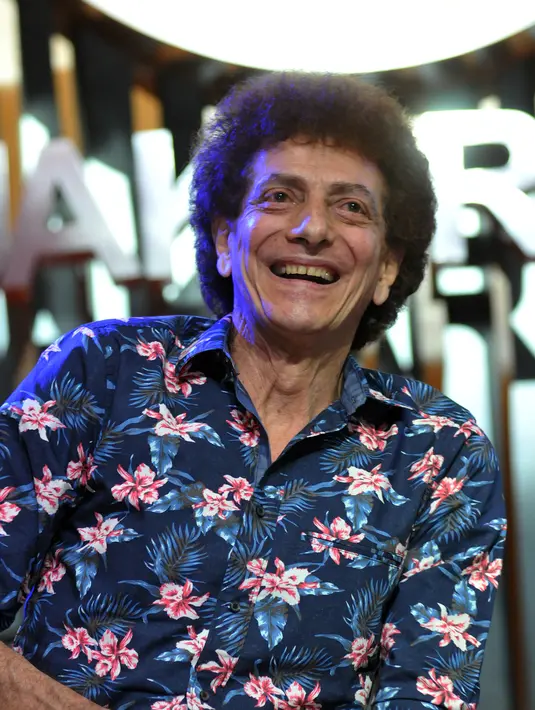 Dengan konsep yang megah, God Bless ingin memberikan suatu pengalaman yang berbeda bagi para penggemar setianya. (Wimbarsana K/Bintang.com)