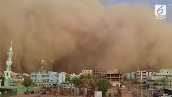 Sudan Disapu Badai Pasir