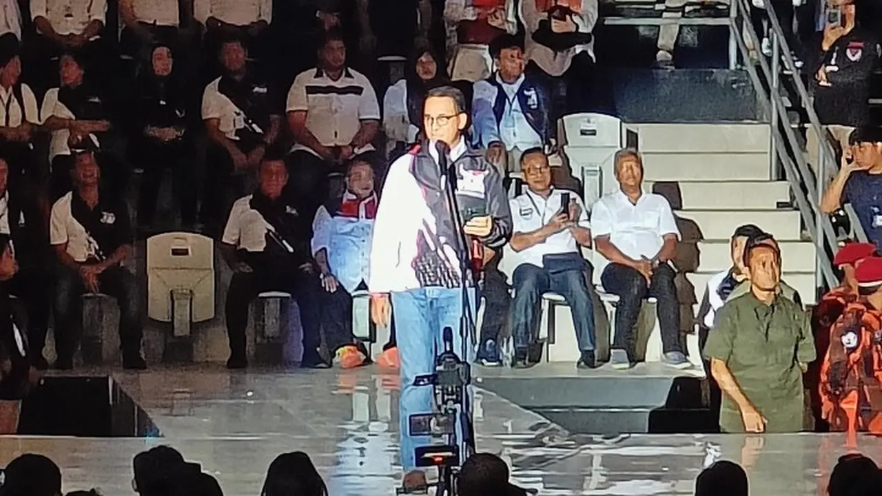 Capres Anies Baswedan menerima dukungan deklarasi dari relawan Anies Bersama Imin (ABI), Minggu (26/11/2923).