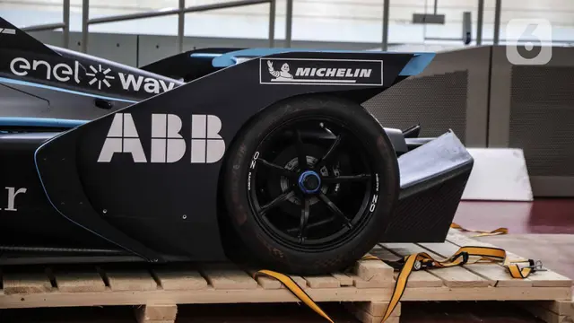 Begini Wujud Replika Mobil Formula E